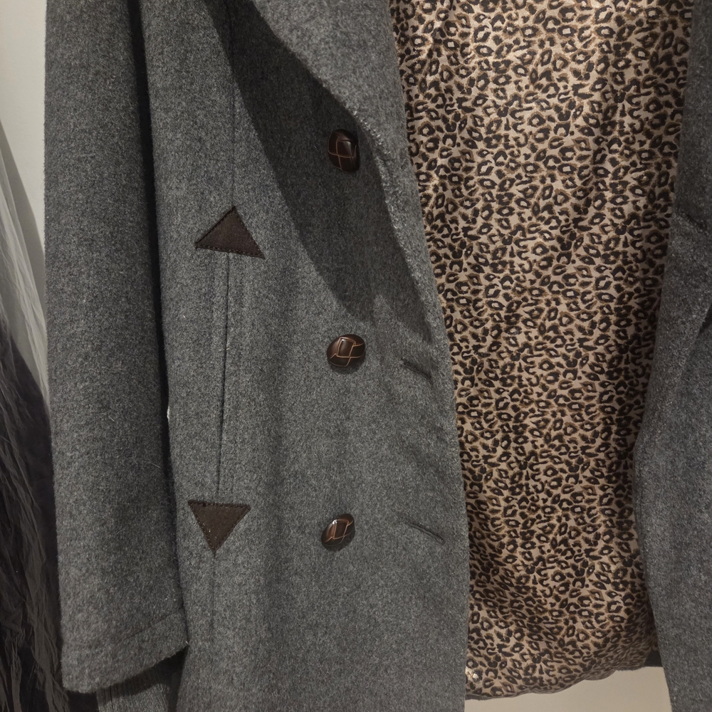 Casual Basic Sfera Gray Double-Breasted Coat Inne… - image 2